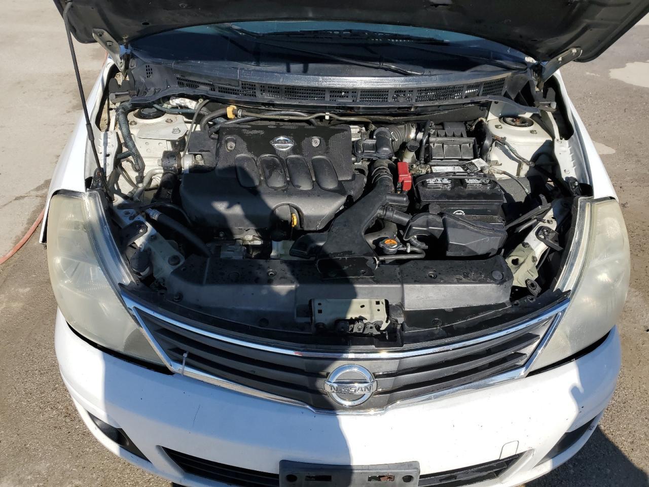 2010 NISSAN VERSA