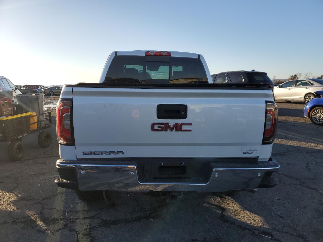 2018 GMC Sierra