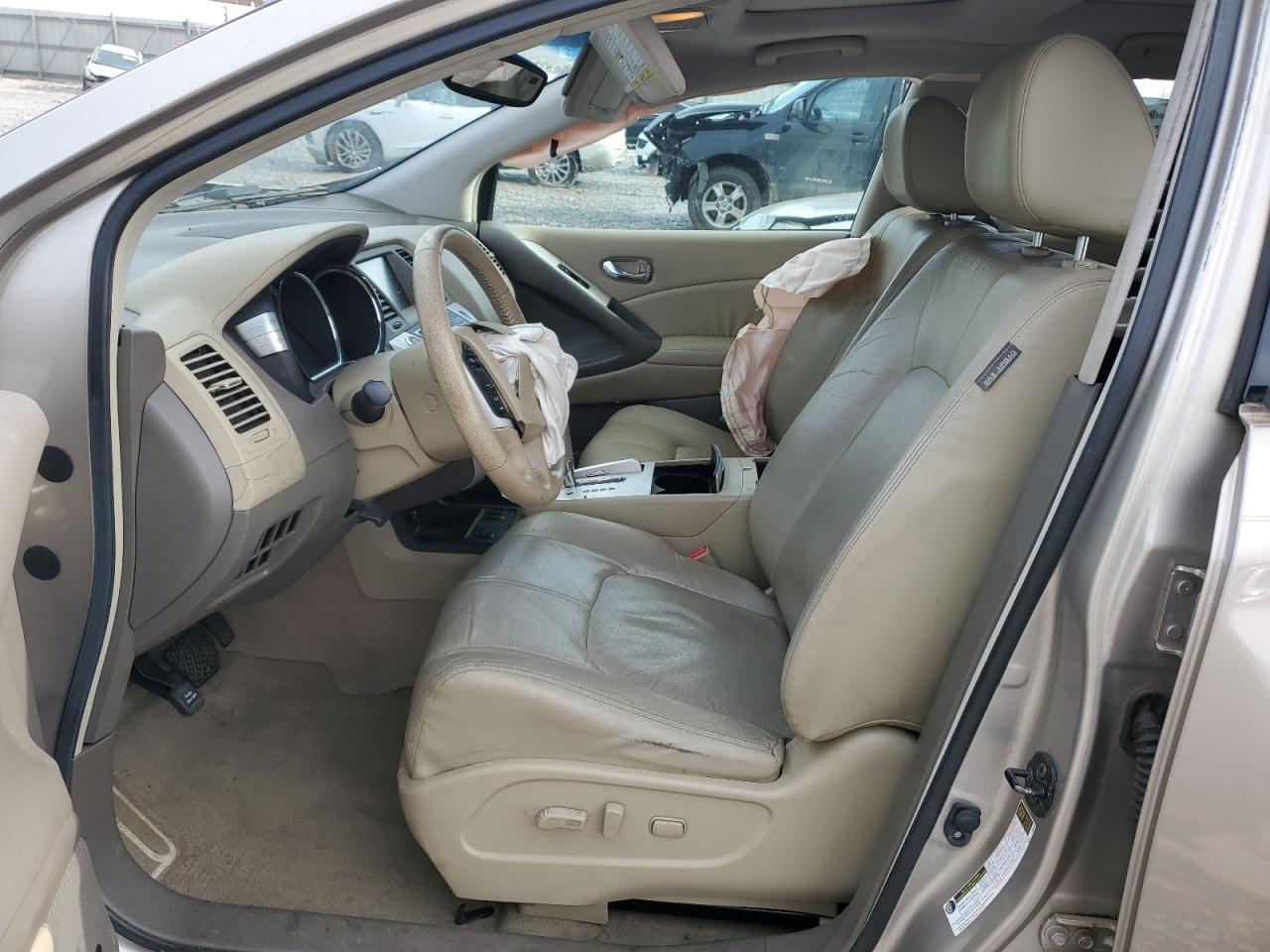 2010 NISSAN MURANO