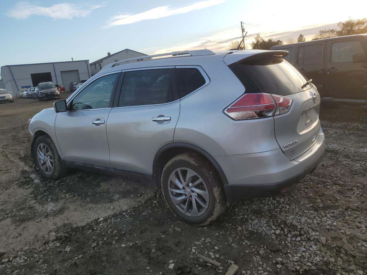 2014 NISSAN ROGUE