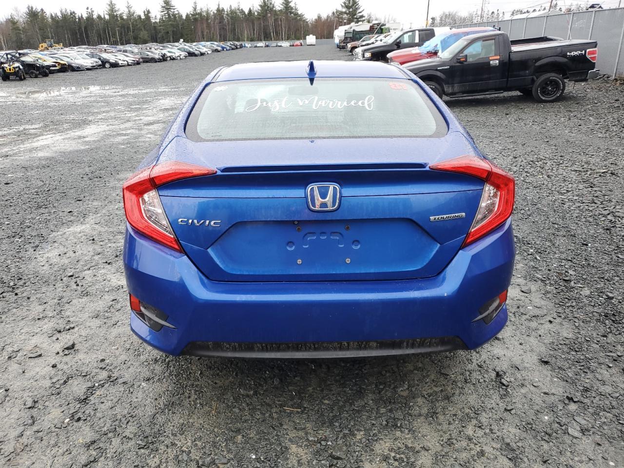 2018 HONDA CIVIC