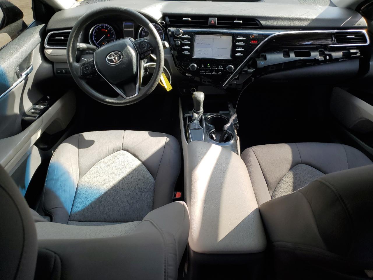 2018 TOYOTA CAMRY