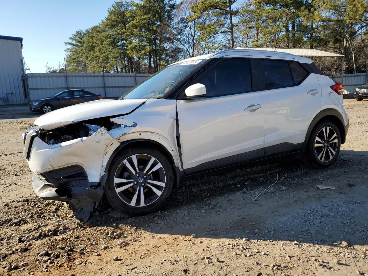 2018 NISSAN KICKS