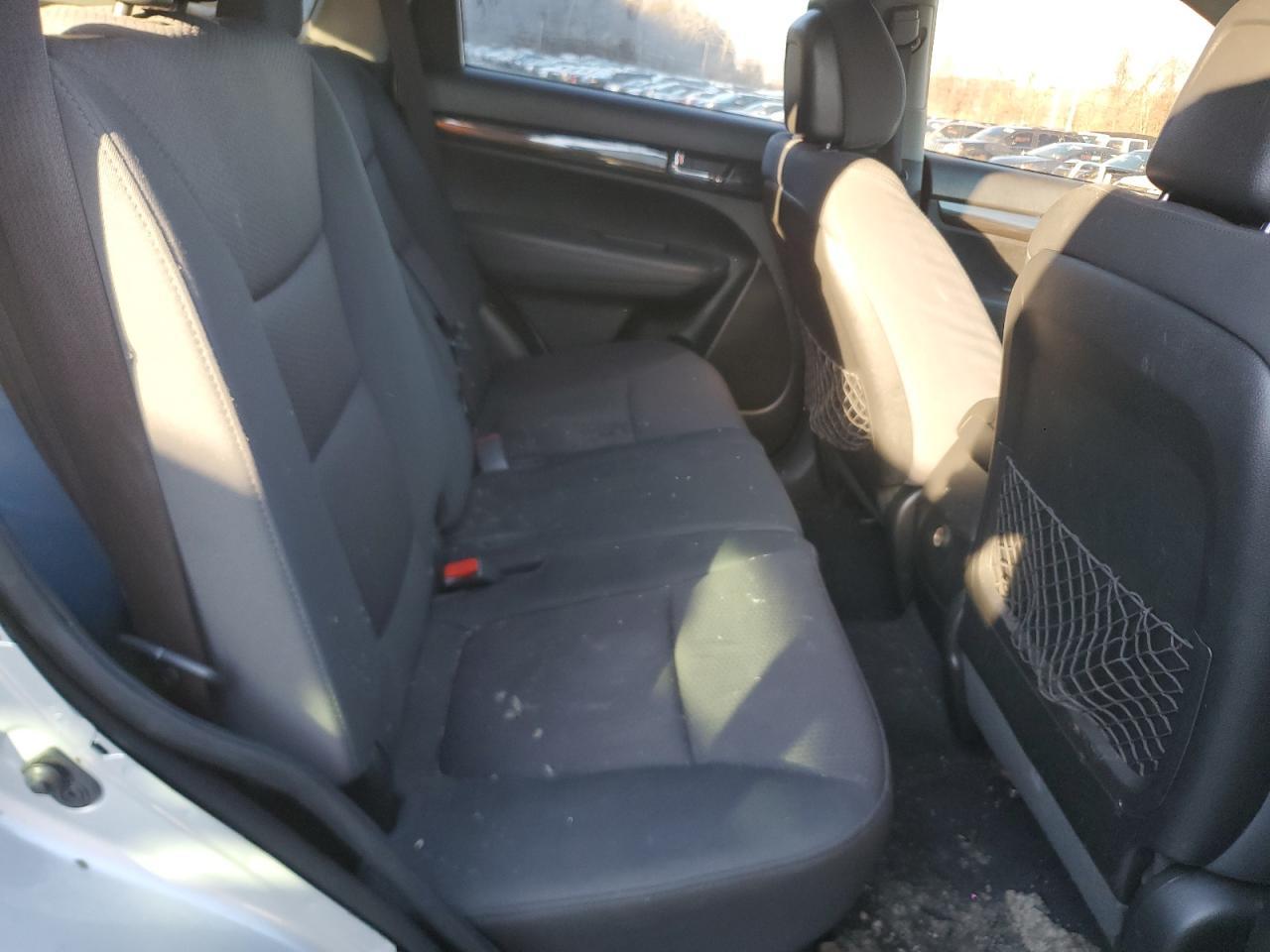 2011 KIA SORENTO