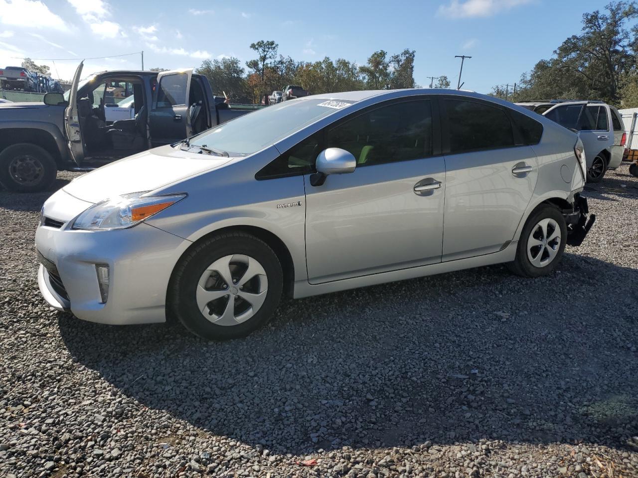 2015 TOYOTA PRIUS