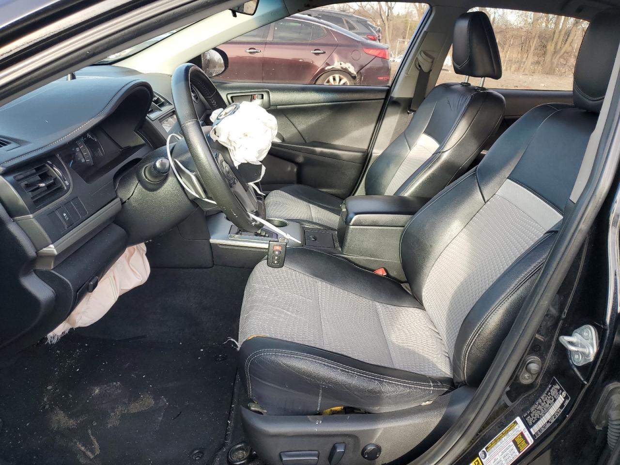 2012 TOYOTA CAMRY