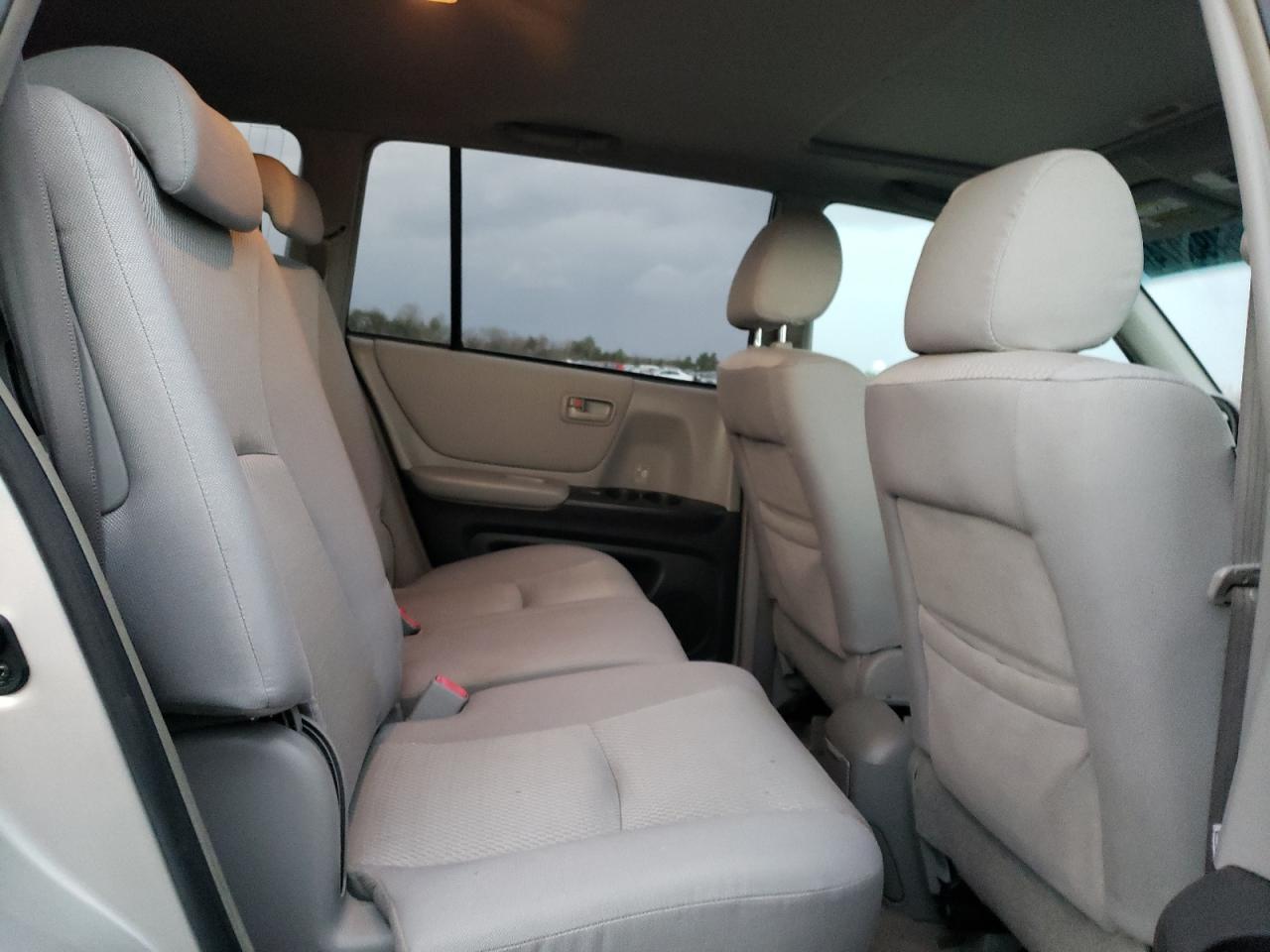 2006 TOYOTA HIGHLANDER
