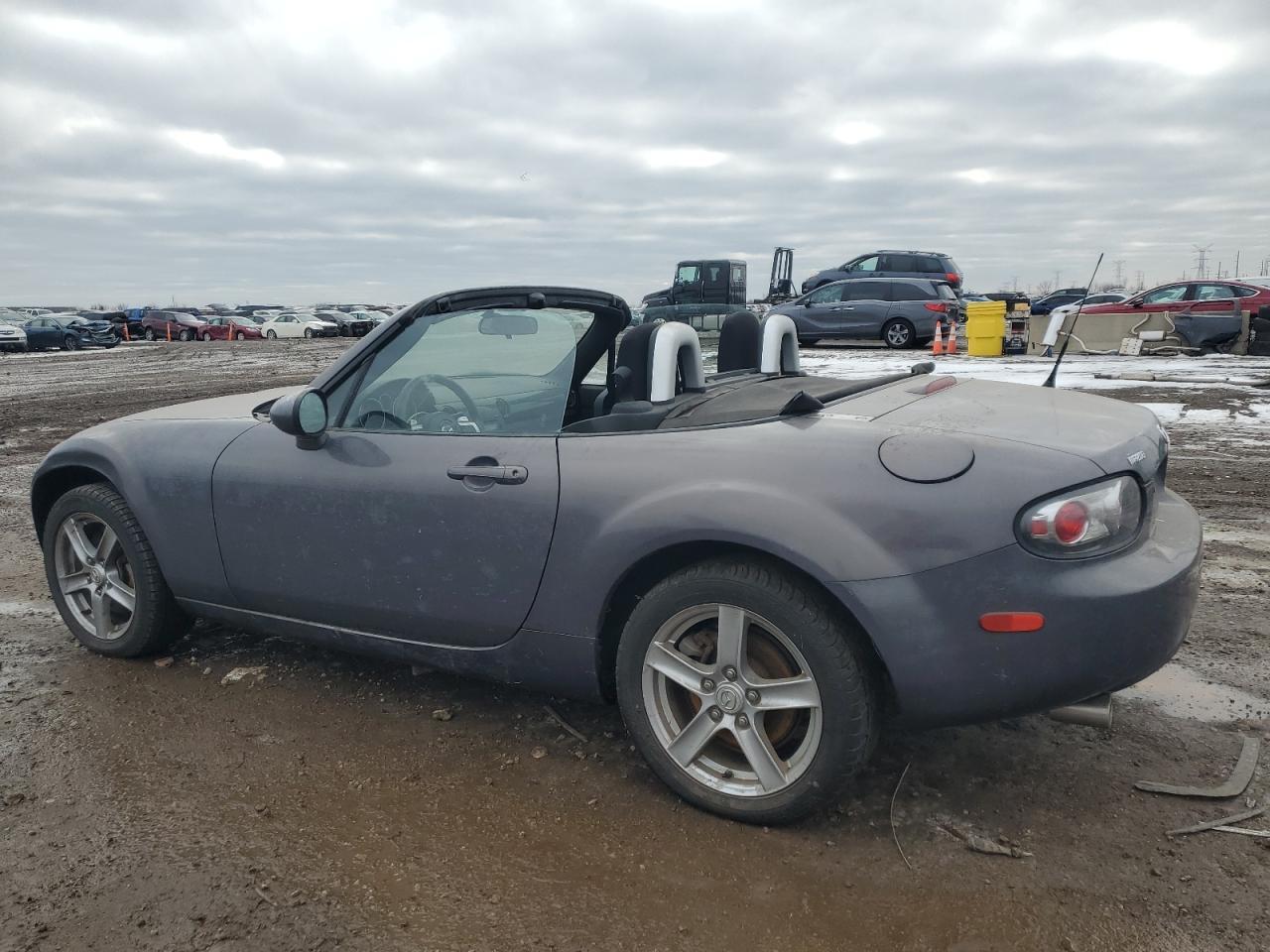 2006 MAZDA MX-5 Miata