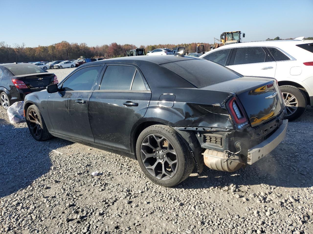 2019 CHRYSLER 300