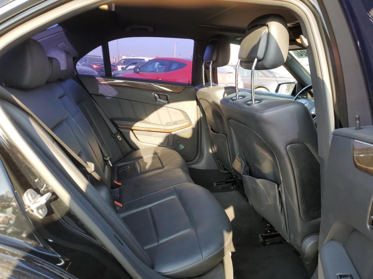 2010 MERCEDES-BENZ E-Class