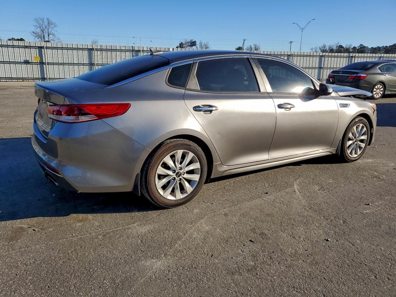 2018 KIA OPTIMA