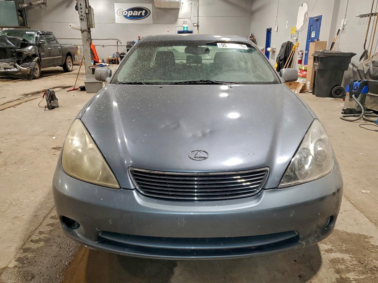 2005 LEXUS ES 330