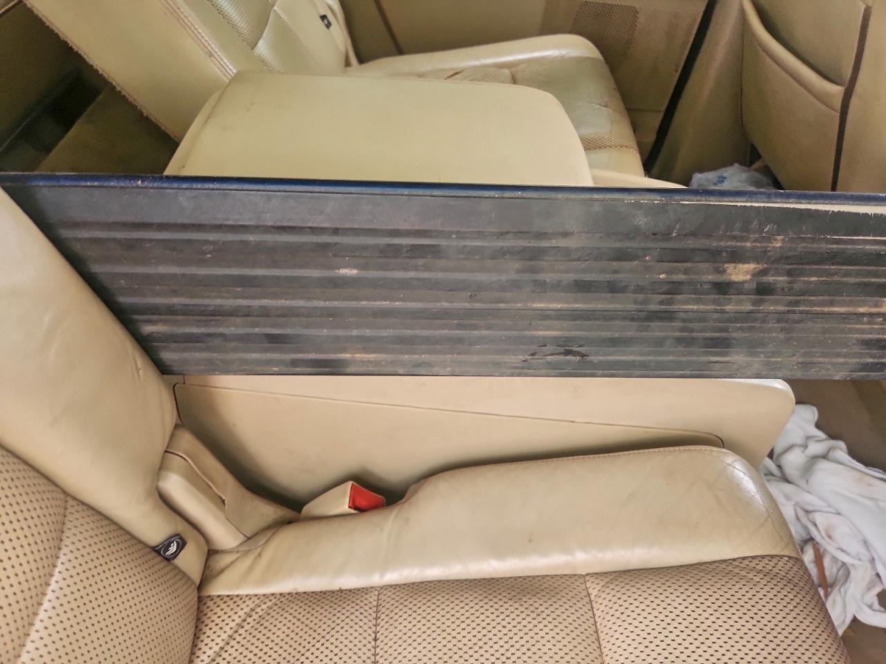 2010 LINCOLN Navigator