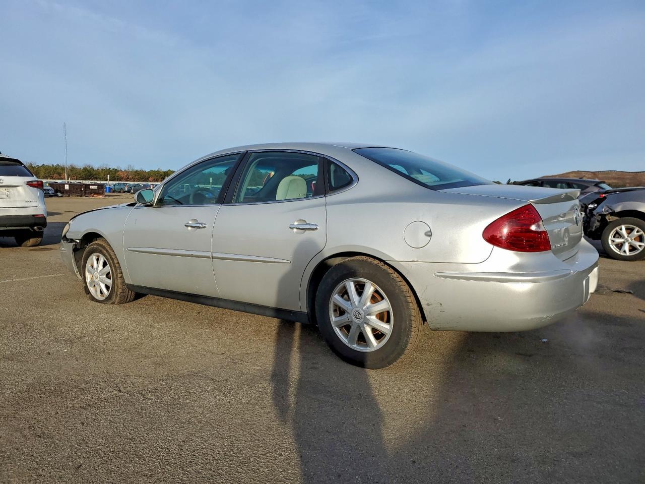 2005 BUICK LACROSSE