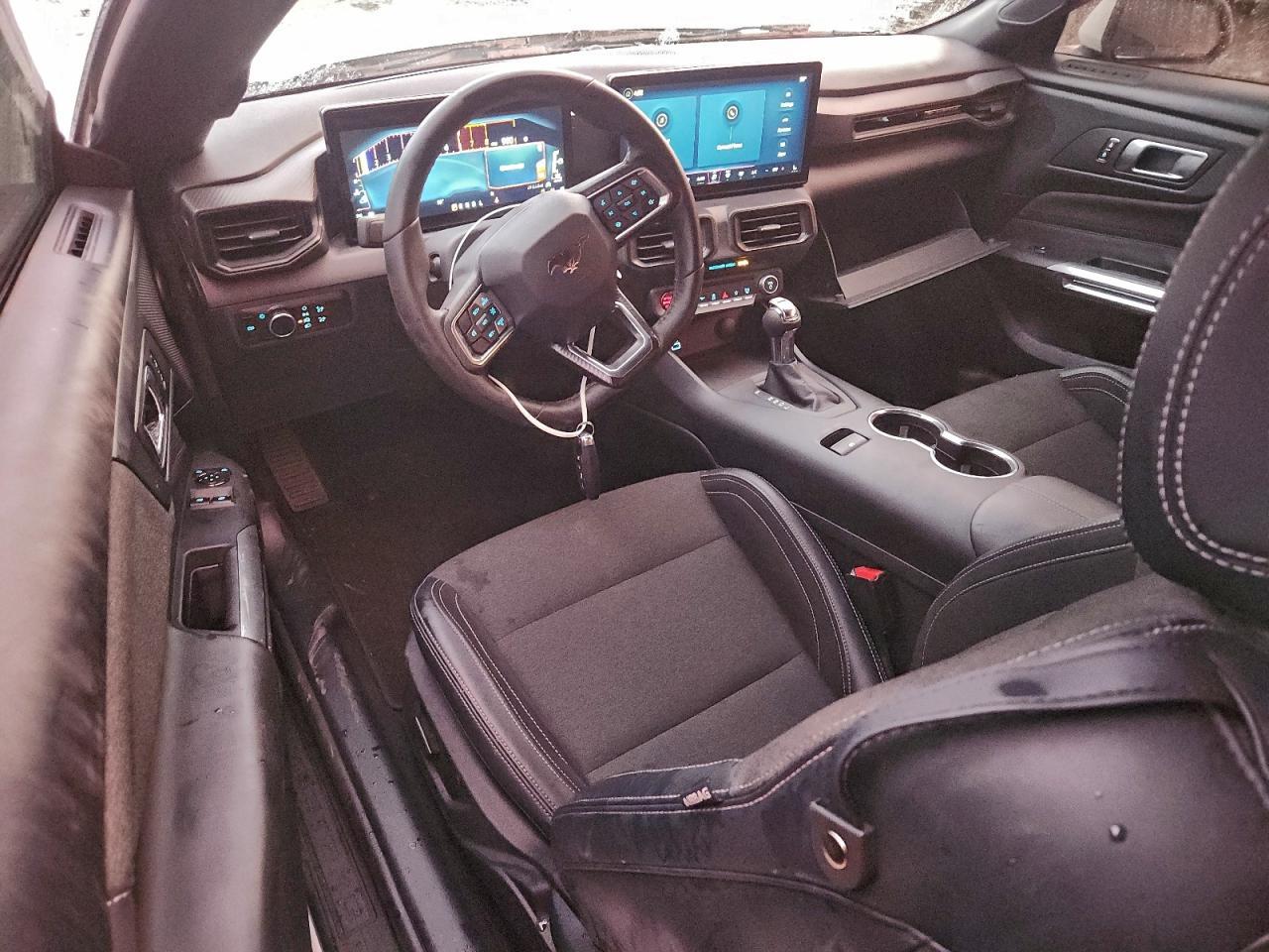 2024 FORD MUSTANG