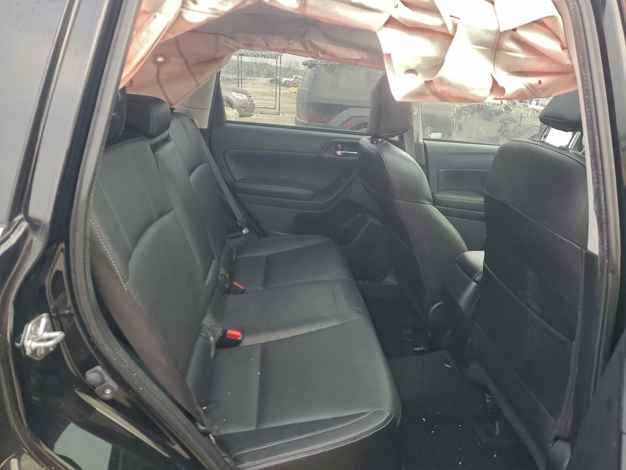 2017 SUBARU FORESTER
