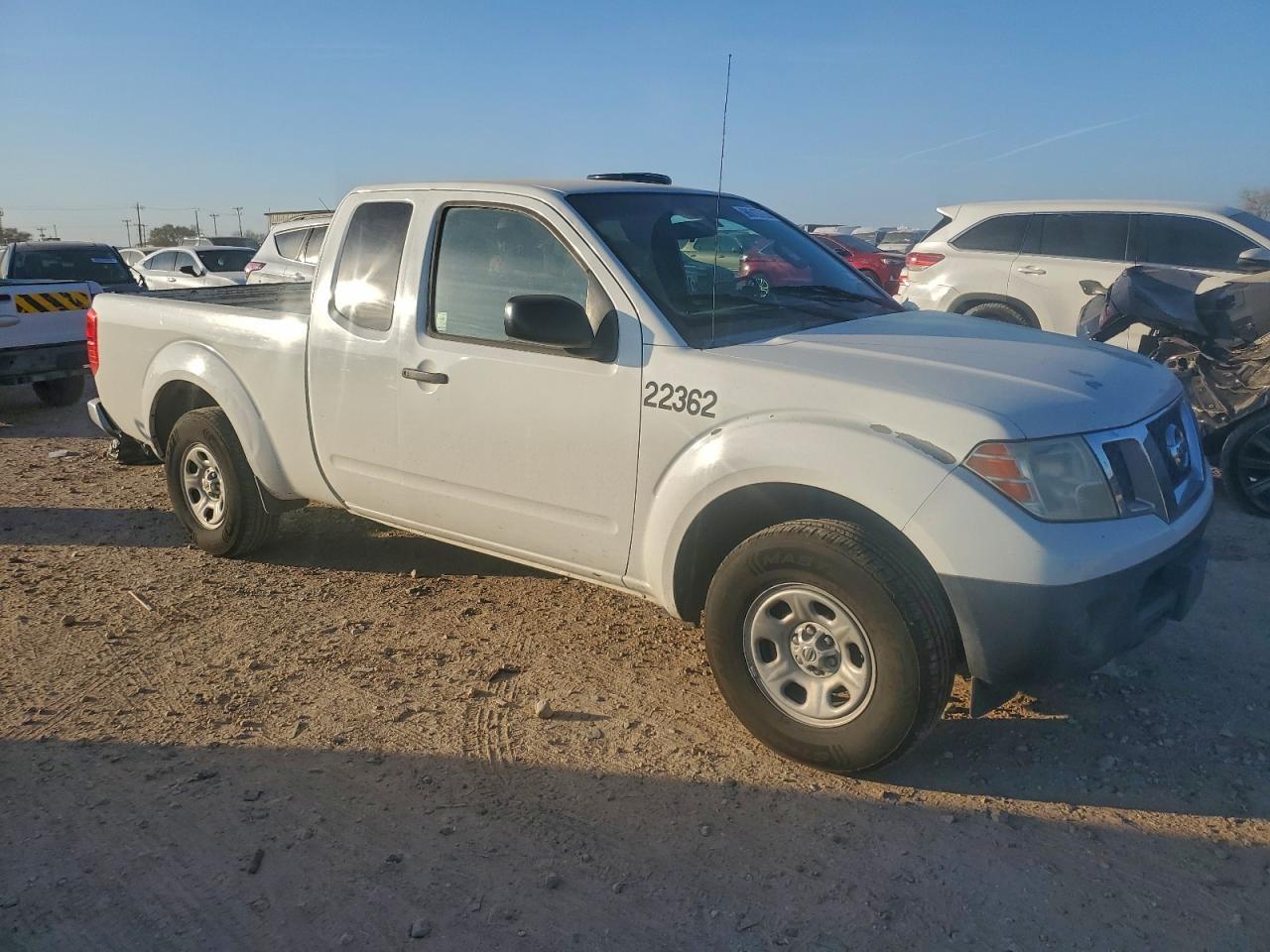 2015 NISSAN Frontier