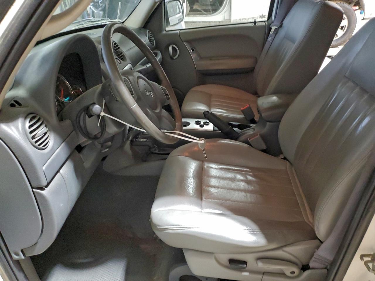 2007 JEEP Liberty