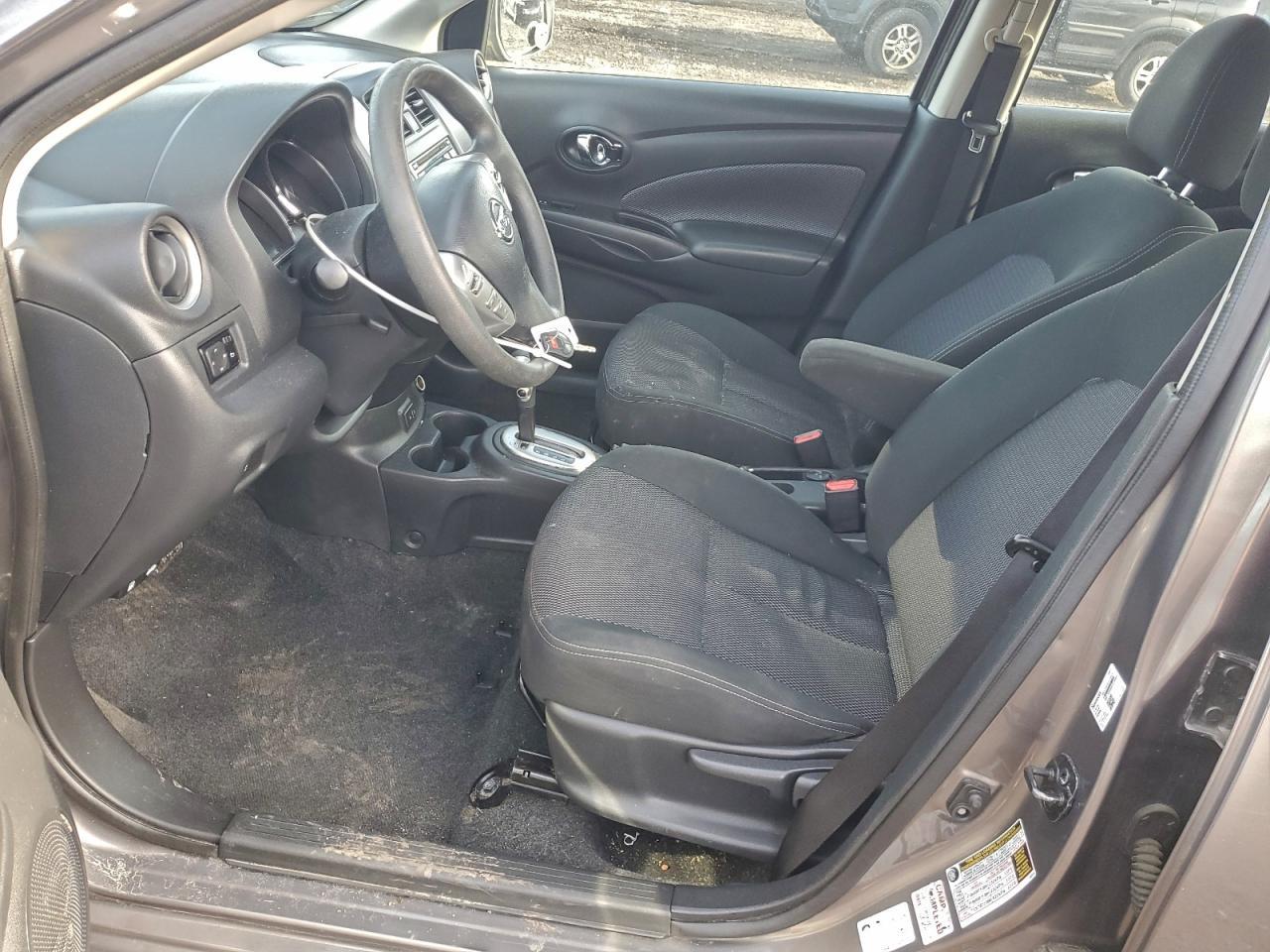 2017 NISSAN VERSA