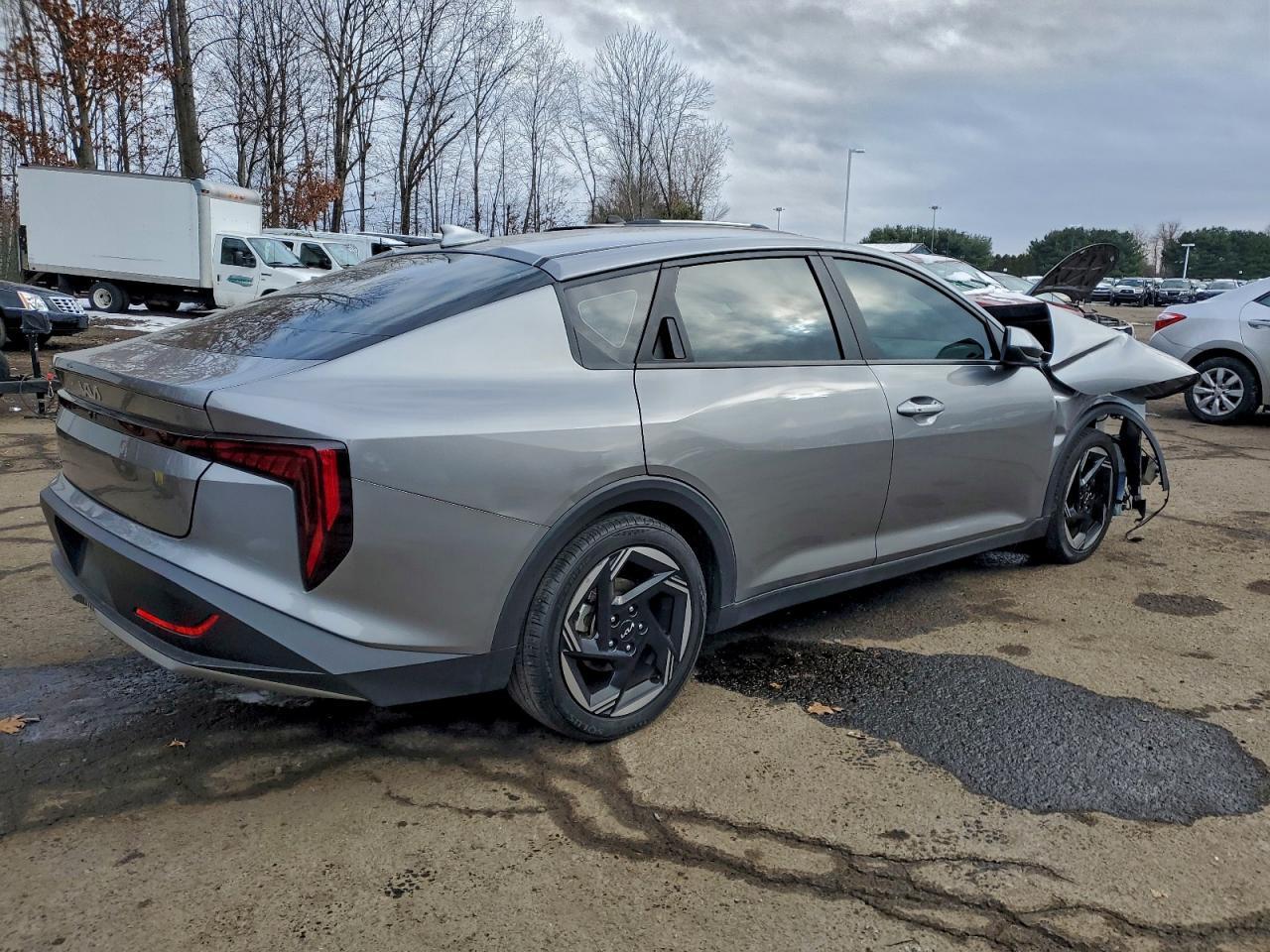 2025 KIA K4