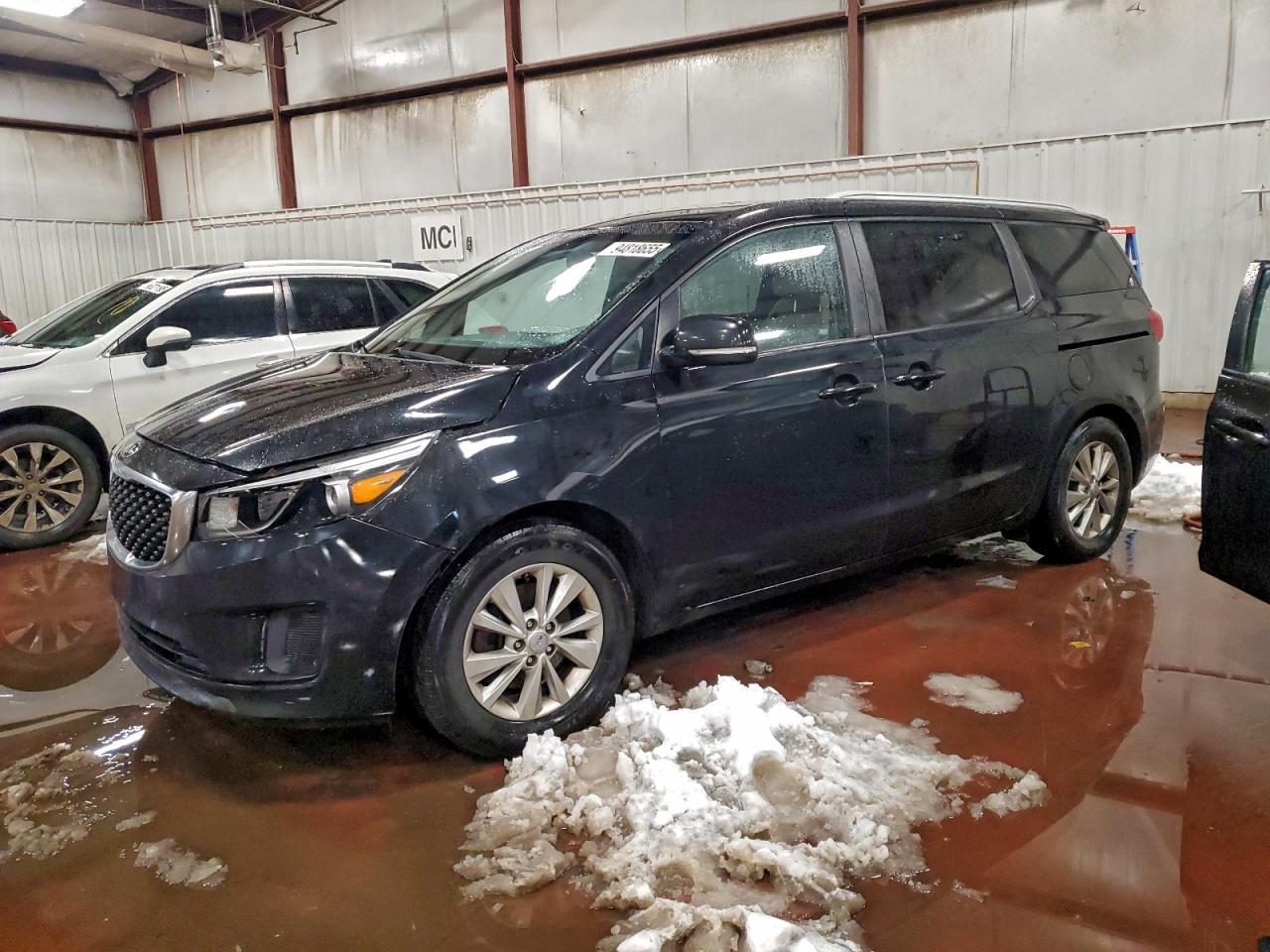 2016 KIA SEDONA