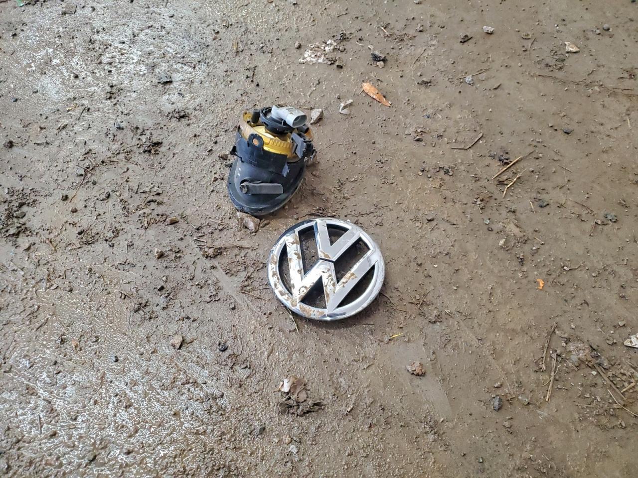 2011 VOLKSWAGEN JETTA