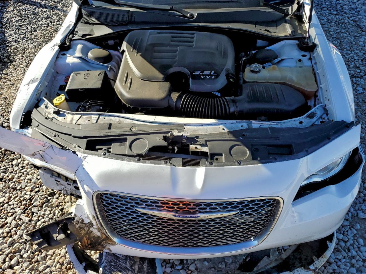 2018 CHRYSLER 300