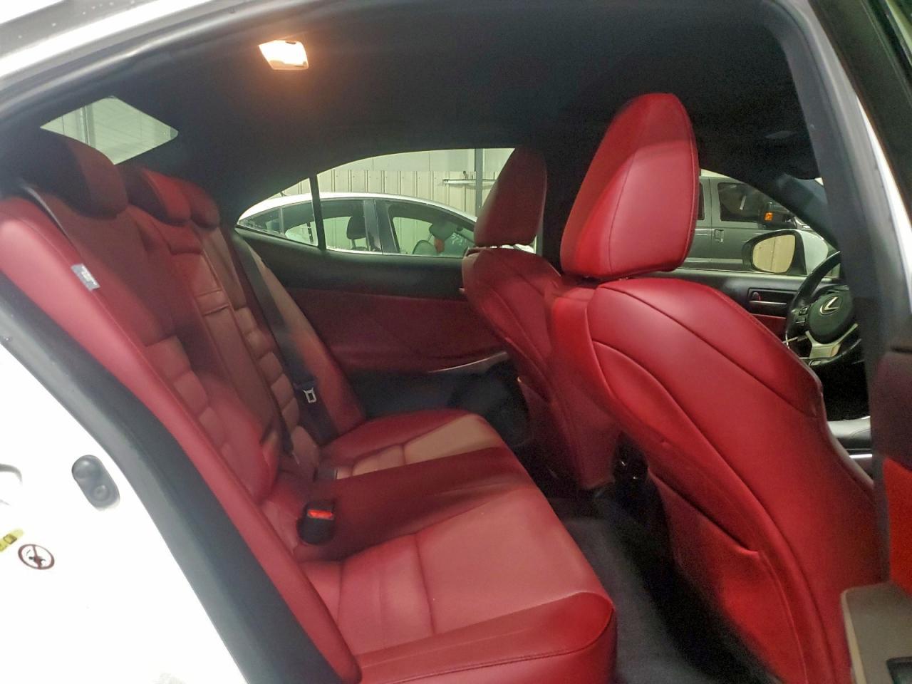 2017 LEXUS IS 300
