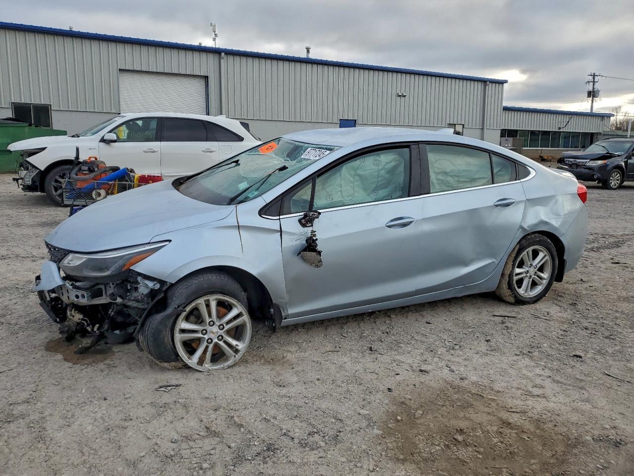 2017 CHEVROLET CRUZE