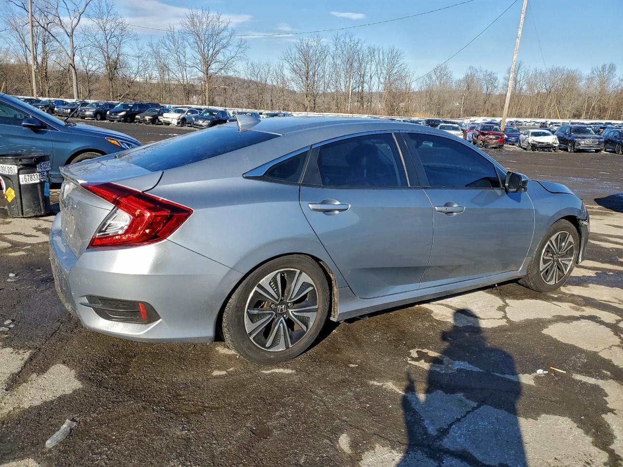 2016 HONDA CIVIC