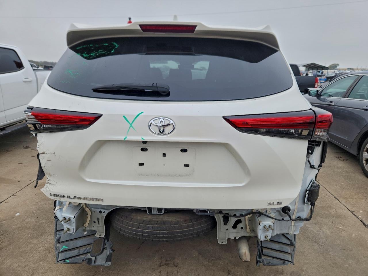 2021 TOYOTA HIGHLANDER