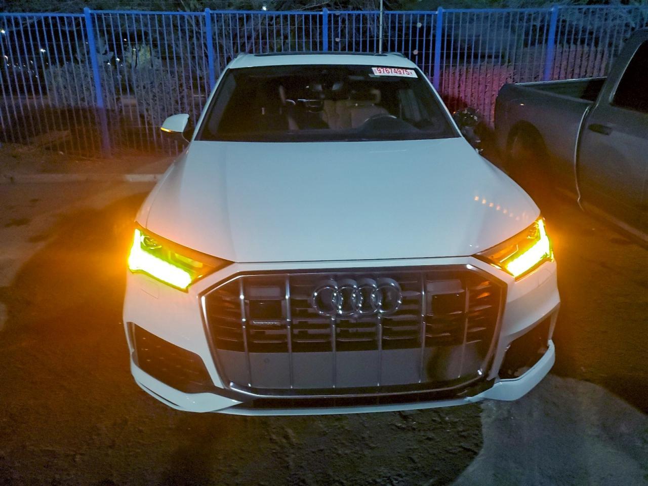 2023 AUDI Q7