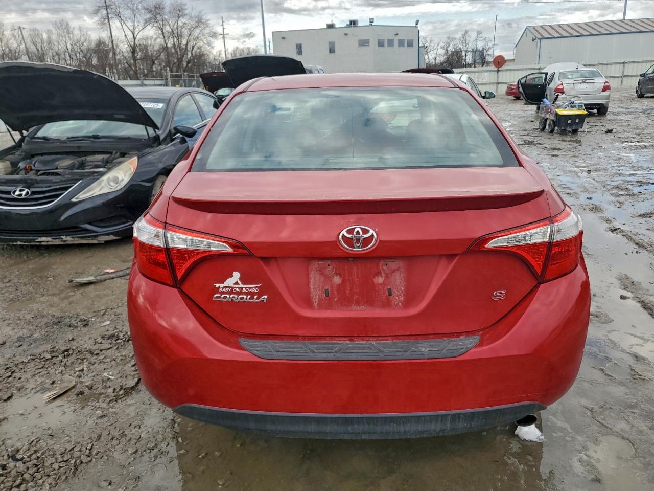 2015 TOYOTA COROLLA