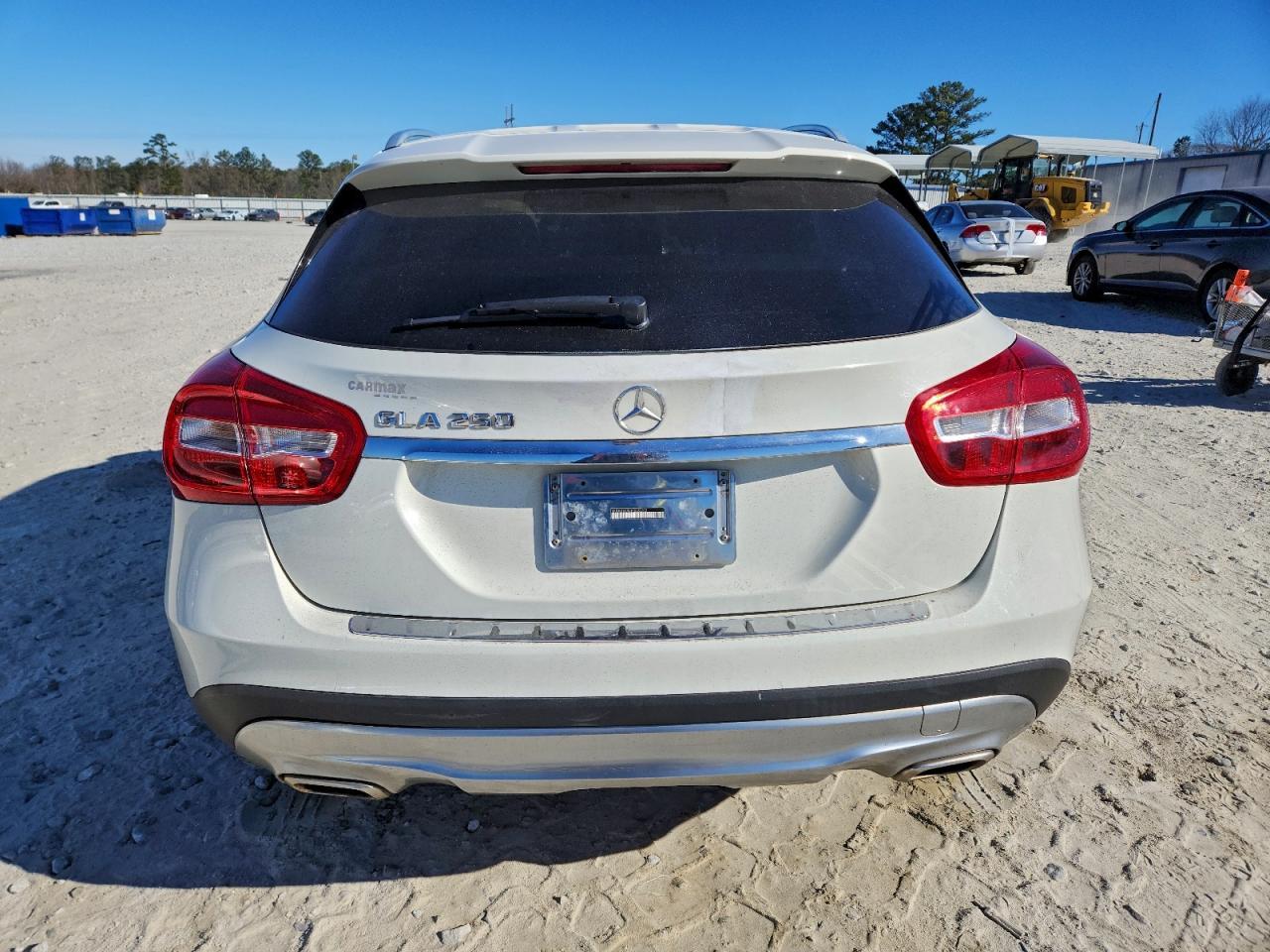 2015 MERCEDES-BENZ GLA-Class