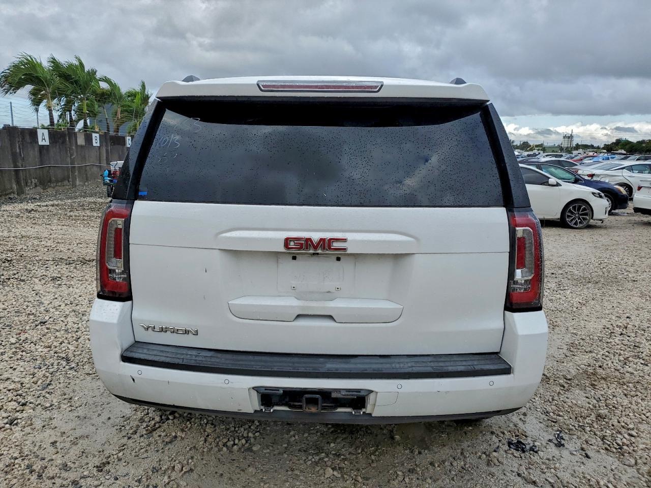 2015 GMC Yukon