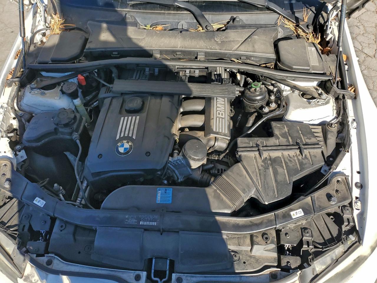 2011 BMW 3 SERIES