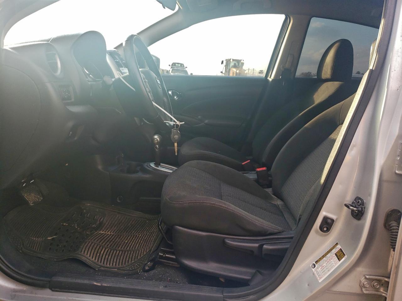 2017 NISSAN VERSA