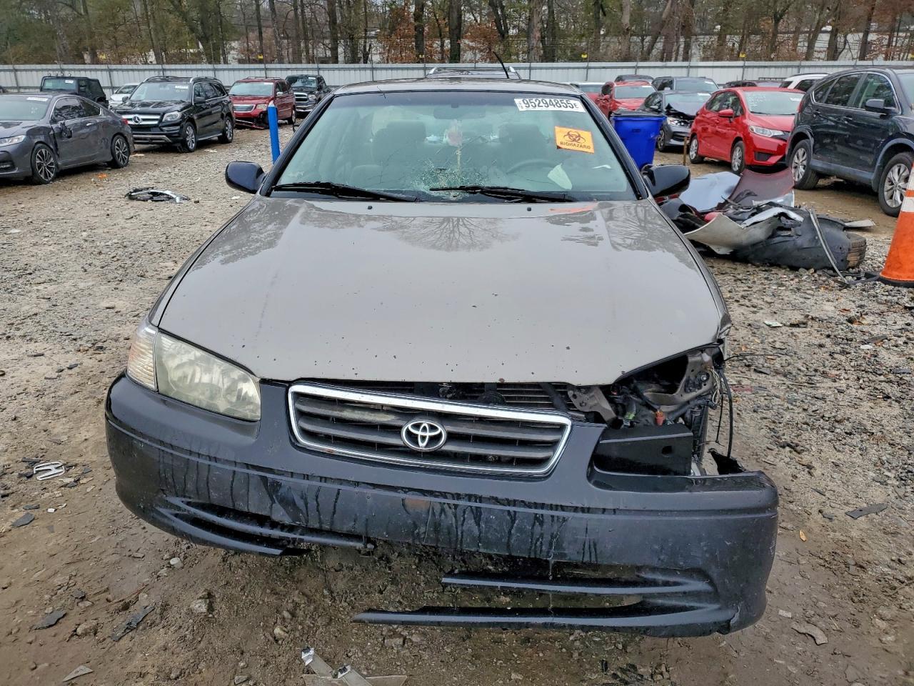 2001 TOYOTA CAMRY