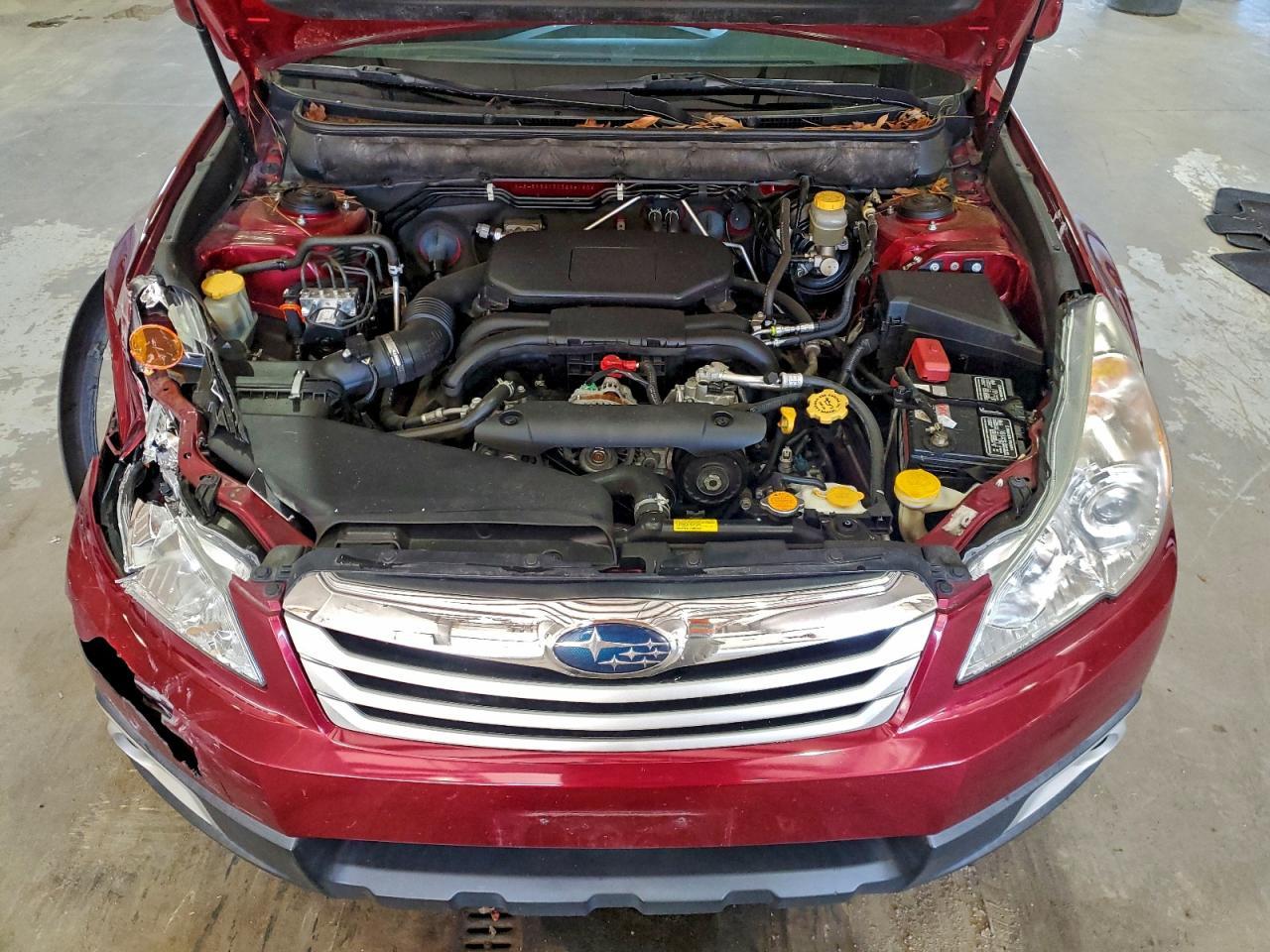 2012 SUBARU Outback