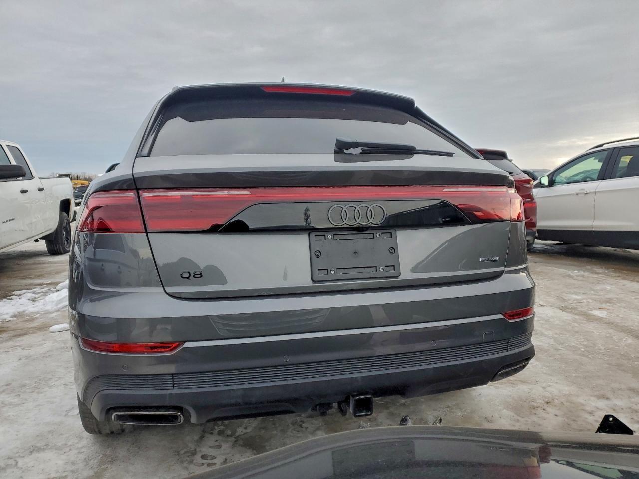 2025 AUDI Q8