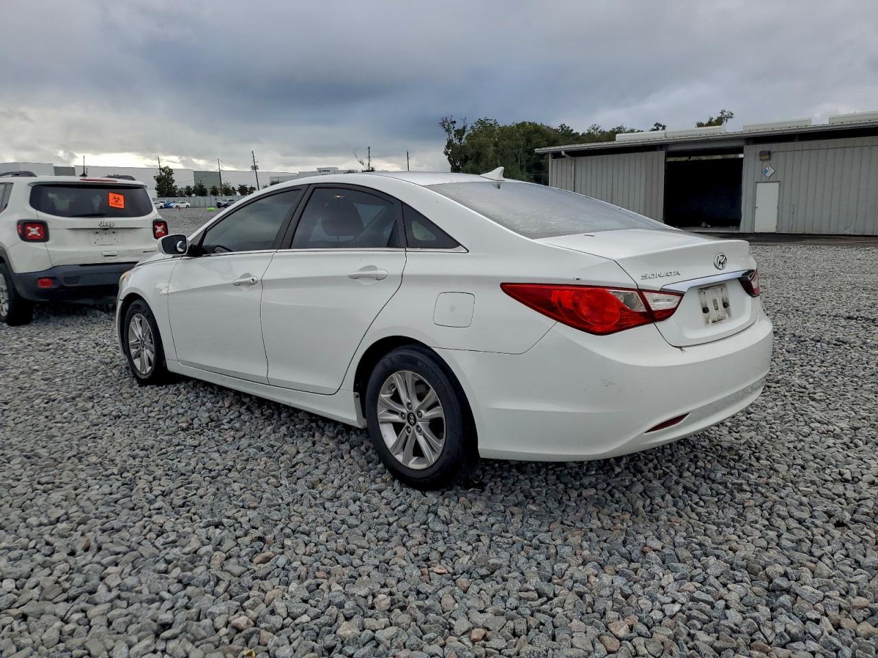 2011 HYUNDAI SONATA