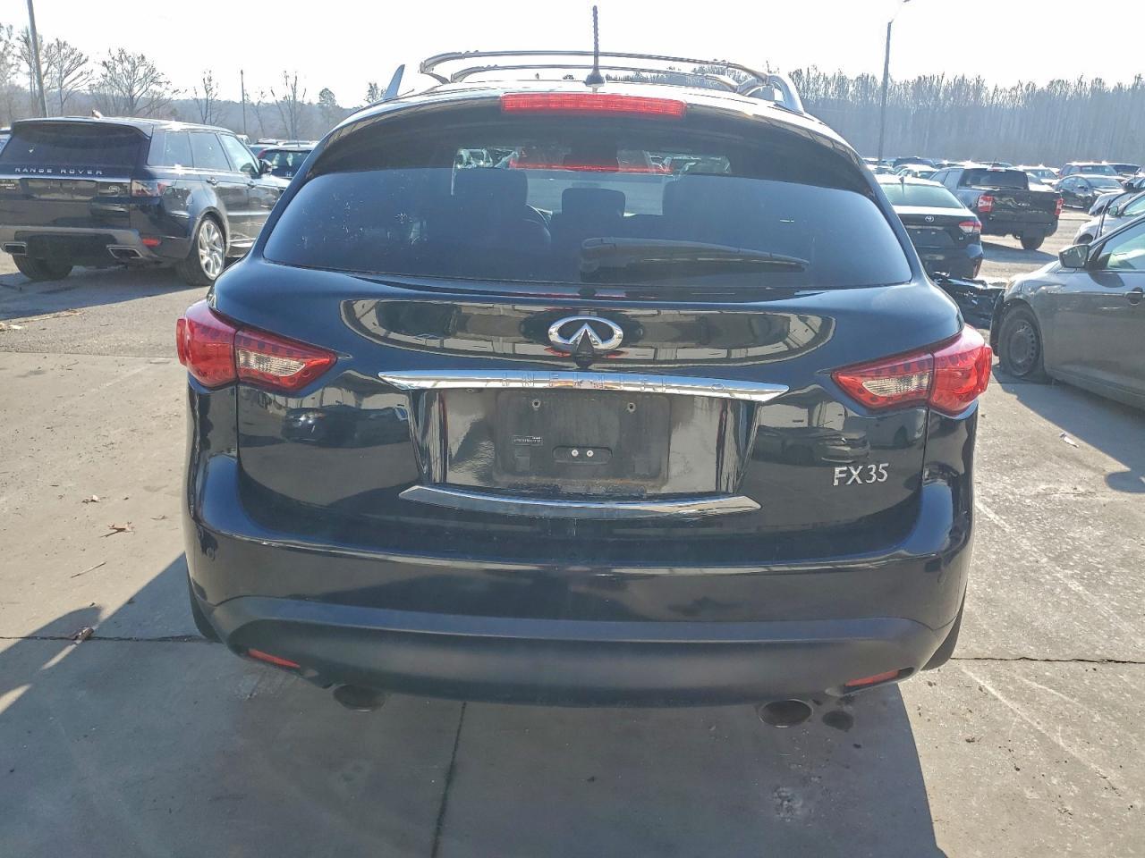 2012 INFINITI FX35