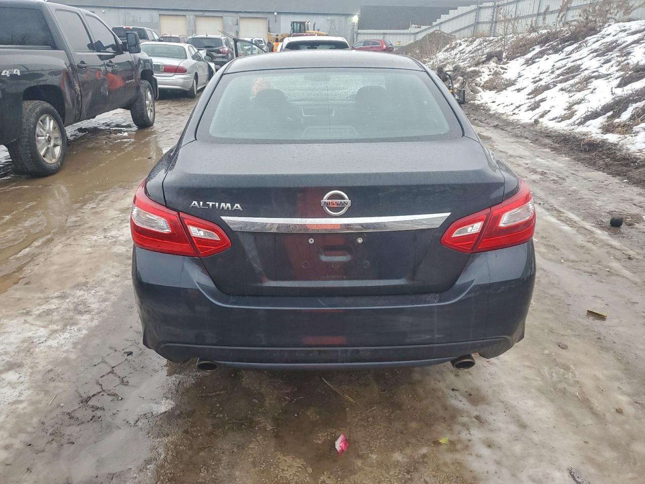 2017 NISSAN ALTIMA