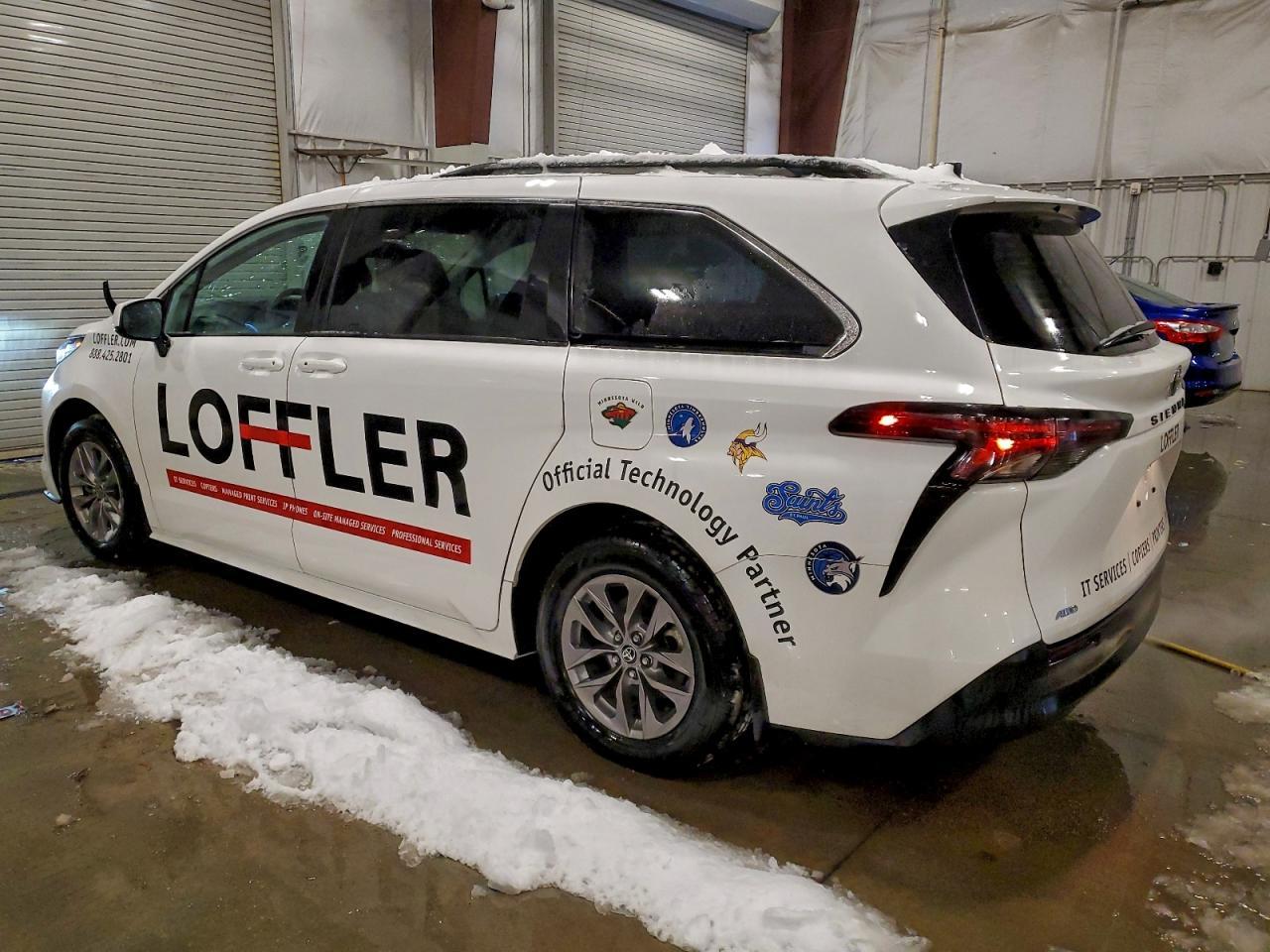2023 TOYOTA SIENNA
