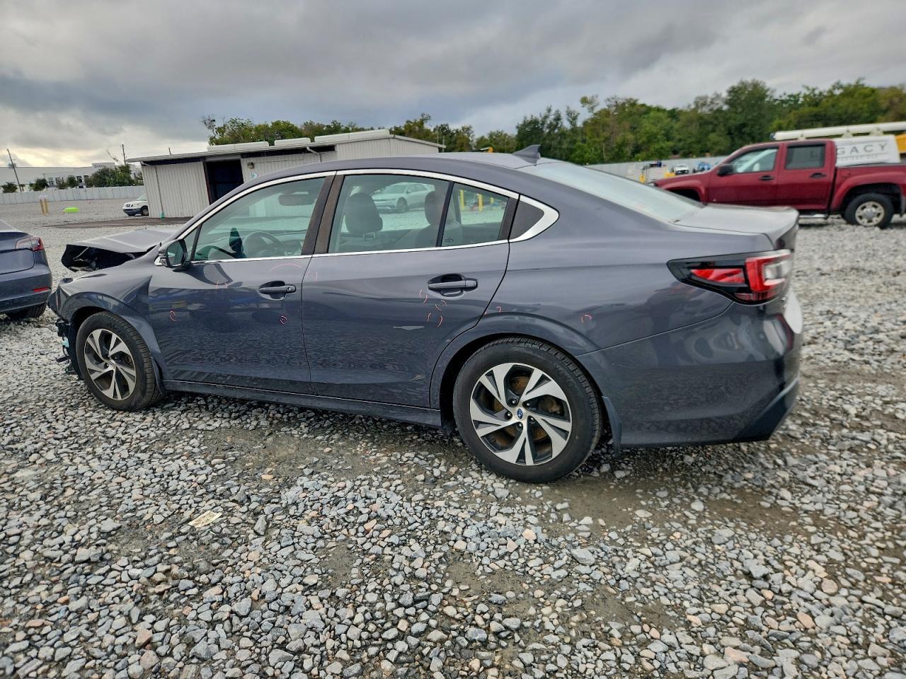 2021 SUBARU Legacy