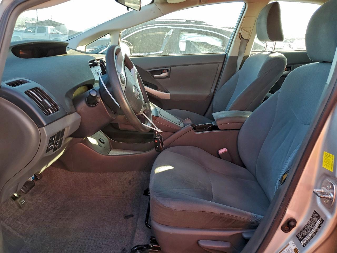 2010 TOYOTA PRIUS