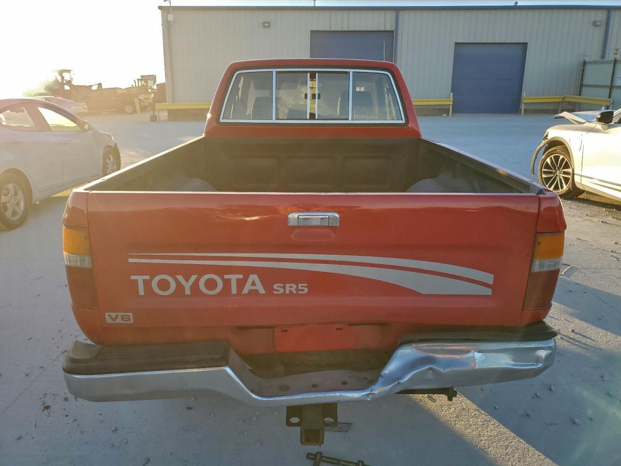 1990 TOYOTA Pickup