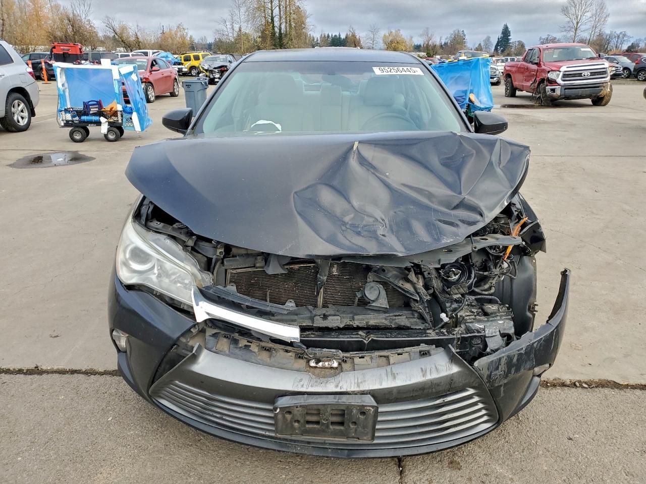 2015 TOYOTA CAMRY