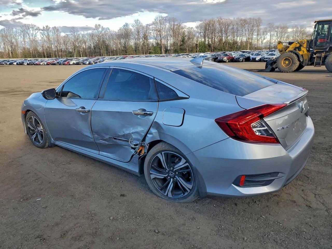 2017 HONDA CIVIC