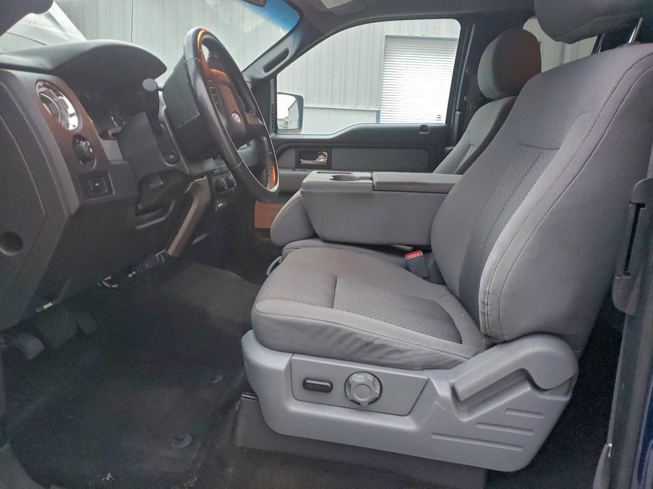 2012 FORD F-150